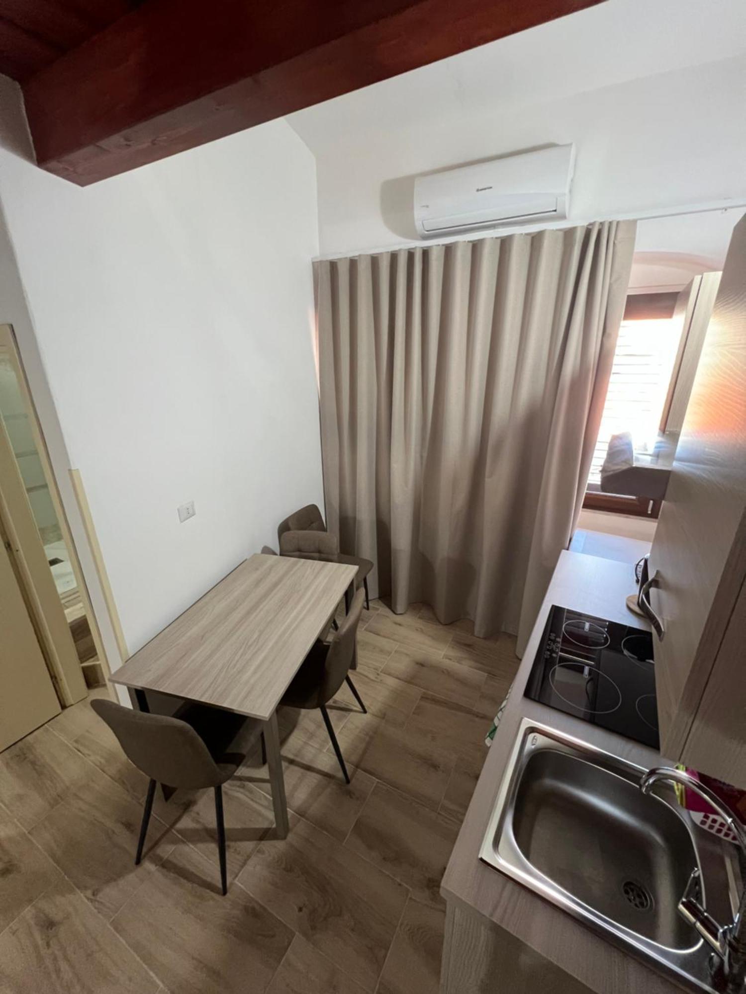 Station Rooms37 Sassari Dış mekan fotoğraf